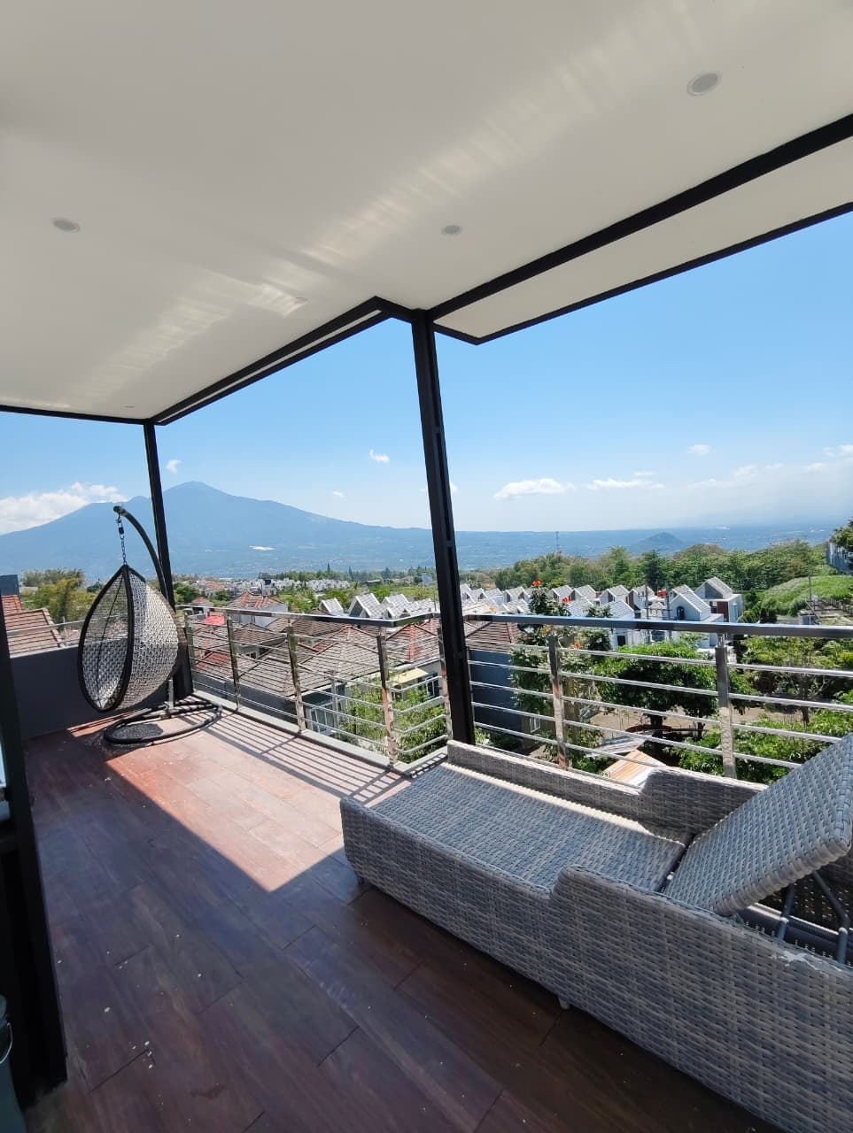 Villa Elanora